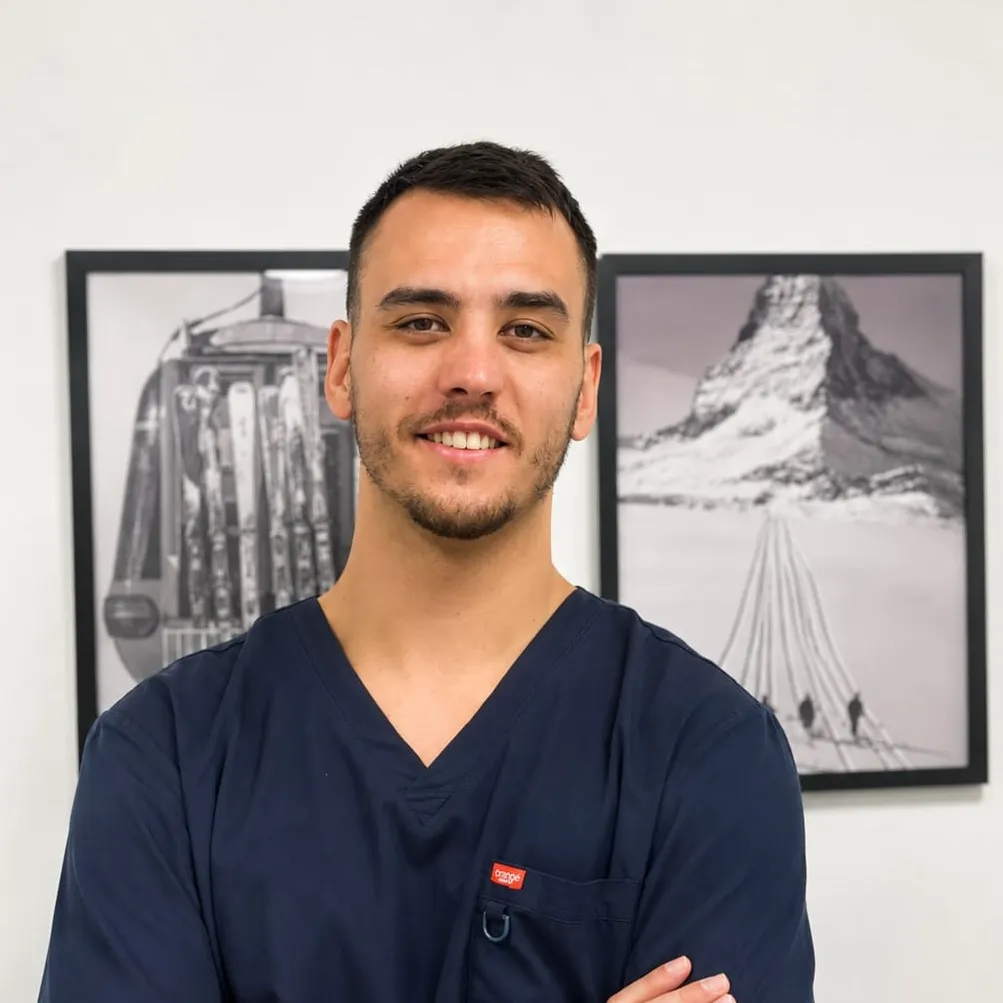 antoine-parent-podologue Antoine Parent Podologue Posturologue Parent Podologie Gland